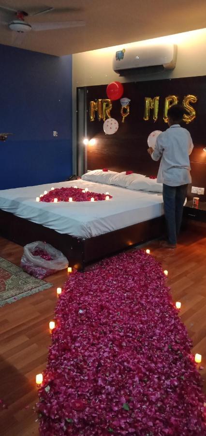 Hira Guest House Karachi Eksteriør billede